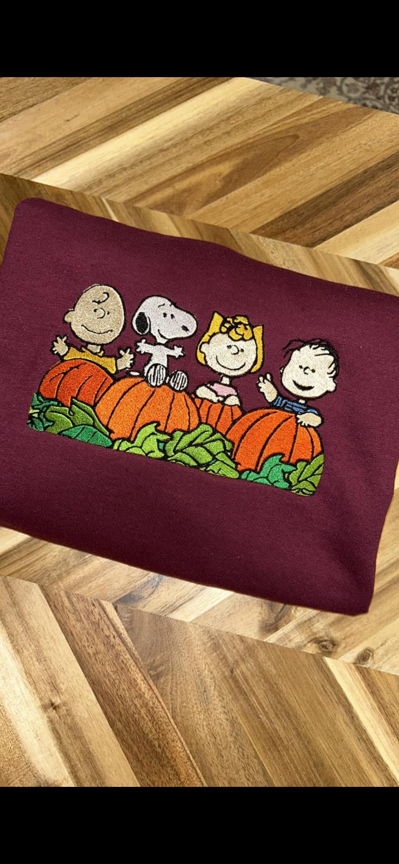 Charlie Brown & Friends Crewneck